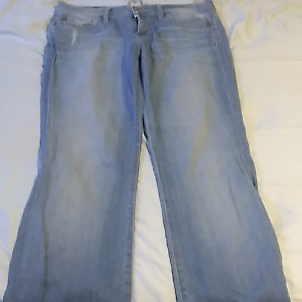 Lucky Brand distressed Jeans